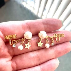 Dior J’adior Pearl Earrings